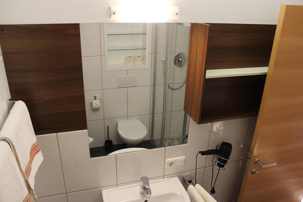Haus Arosa Apartamento Pettneu am Arlberg Exterior foto