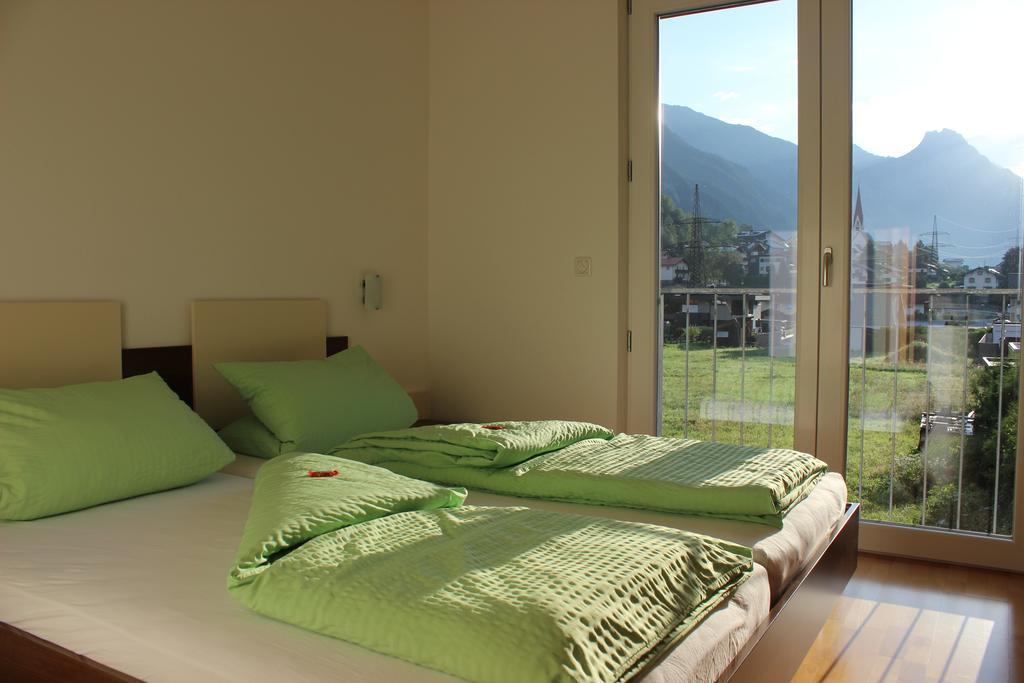 Haus Arosa Apartamento Pettneu am Arlberg Exterior foto