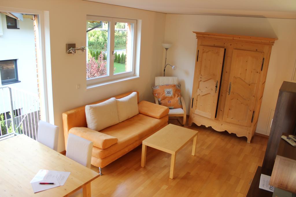 Haus Arosa Apartamento Pettneu am Arlberg Exterior foto