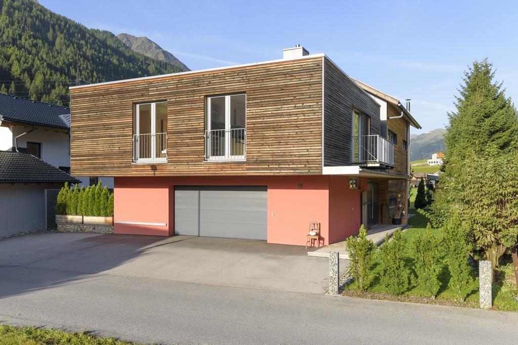 Haus Arosa Apartamento Pettneu am Arlberg Exterior foto