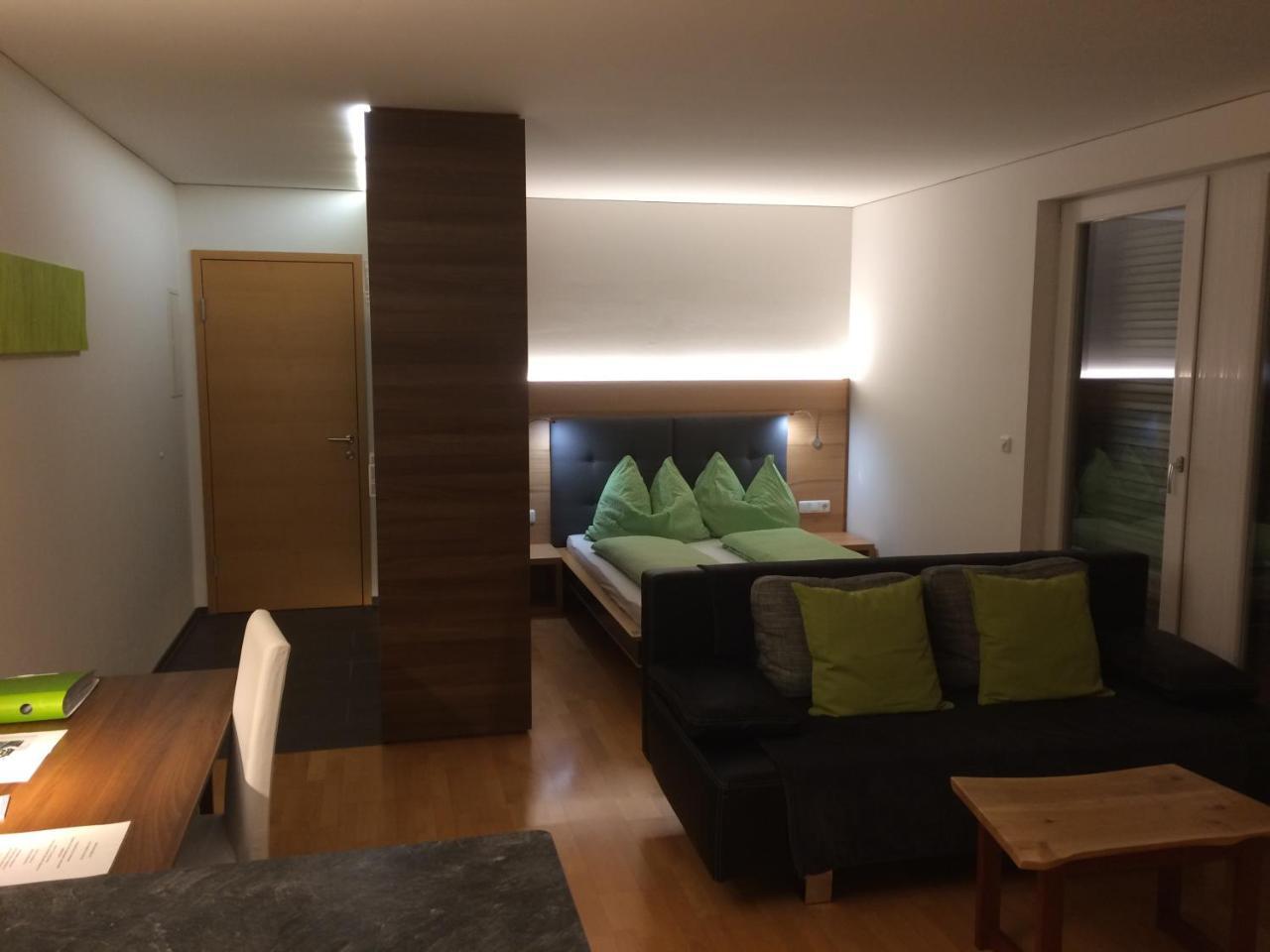 Haus Arosa Apartamento Pettneu am Arlberg Exterior foto